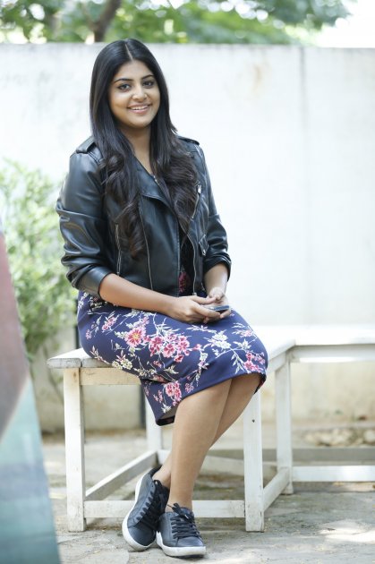 Manjima-Mohan-Interview-About-Saahasam-Swaasaga-Saagipo-Movie